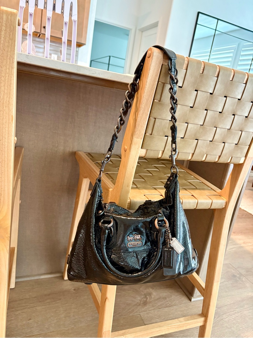 Coach Black Patent Leather Shoulder Bag with Chain-Link Strap - Picture 3 of 10